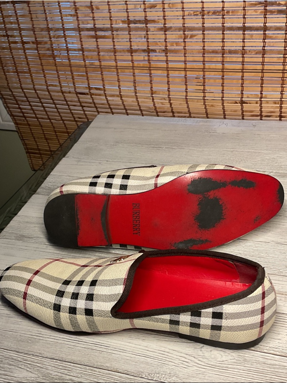 Burberry Cream Plaid Slip-On Loafers with Red Interior size 39, women US9-9.5 - Picture 7 of 11